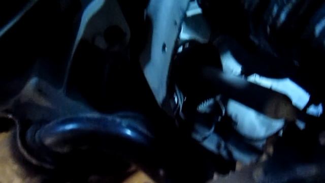 Ауди А6- С5 замена подушки !Советую посмотреть . смотреть онлайн