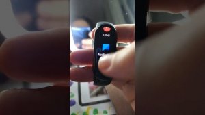 Браслет Mi Band 6 блокировка экрана