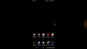 Как установить тёмную/чёрную тему на Samsung S8/S8+, Note 8