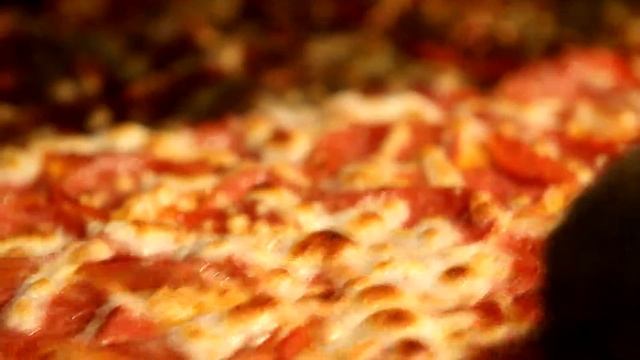 Пицца в печи смотреть онлайн