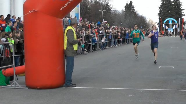 Гимназия №1 - победитель 75-ой областной легкоатлетической эстафеты г.Ульяновск 2018 смотреть онлайн