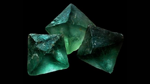 Магия Флюорита смотреть онлайн