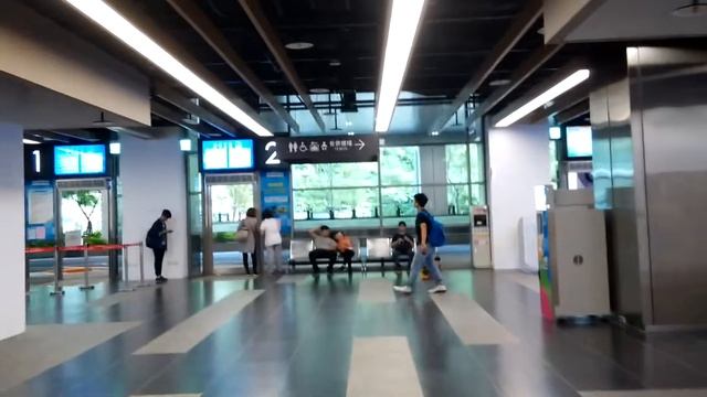 106/05/30端午連假 南港轉運站(西站) 影像紀錄 смотреть онлайн