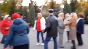 ДАВАЙ ОПЯТЬ ВЕРНЕМСЯ В 90 Е