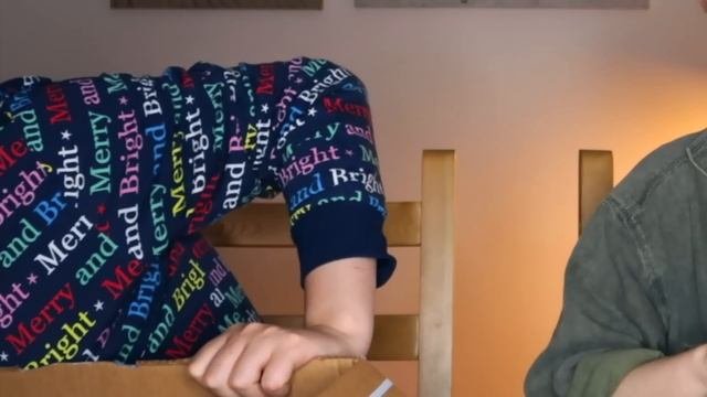 Открываем ПОСЫЛКУ в 9 КГ ? Такого я еще не видела!