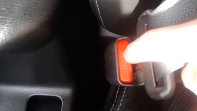 Видео: Как отстегнуть ремень безопасности в НИССАН Х-ТРЕЙЛ (NISSAN X-TRAIL)? смотреть онлайн
