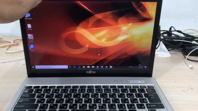 Fujitsu S935 Core i5 5300U смотреть онлайн