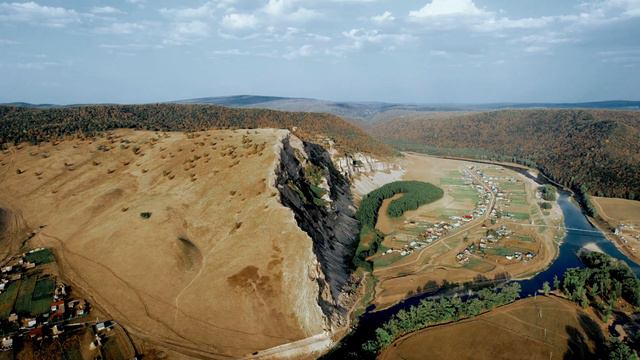 Природа Башкортостана. Скала Уклы Кая. 4К | Ukly Kaya Rock, Bashkortostan, Russia, Nature. 4K