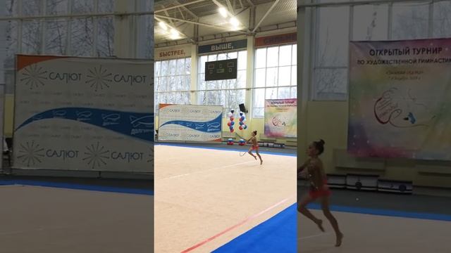 Номер с обручем (мой дебют) смотреть онлайн