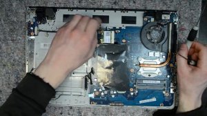 Samsung NP300E5A laptop disassembly, take apart, teardown tutorial