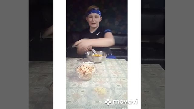 Очень легкий салат "Сытный" смотреть онлайн