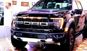 Ford F-150 Raptor (2022)