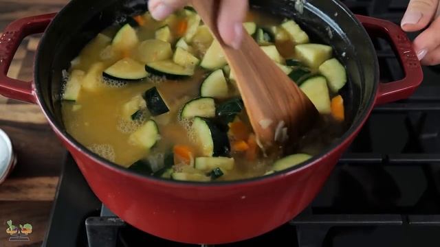 Этот кабачковый суп - забытое сокровище! Вы когда-нибудь готовили такой вкусный суп? смотреть онлайн