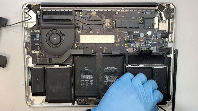 Macbook A1502 Blown Speakers Static Noise 2015 смотреть онлайн