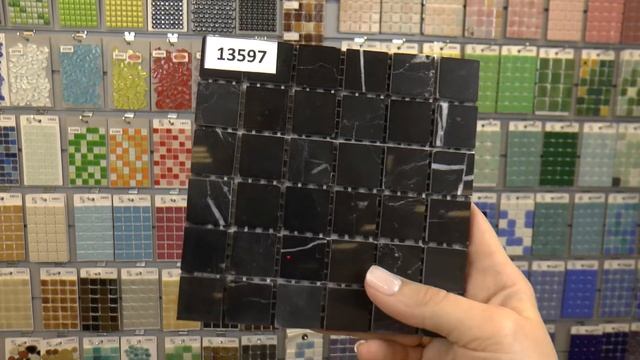 Мозаика из черного мрамора Nero Marquina (Неро Марквина)