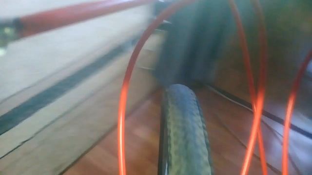 Как сделать держатель для телефона из резинок смотреть онлайн