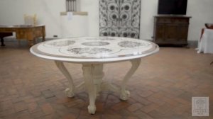 Free Standing   Biblioteca Ambrosiana   8 - Mother of Perl Table