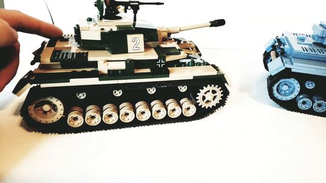 Cobi Lego Panzer IV Tank vs Quan Guan Panzer IV knockoff смотреть онлайн