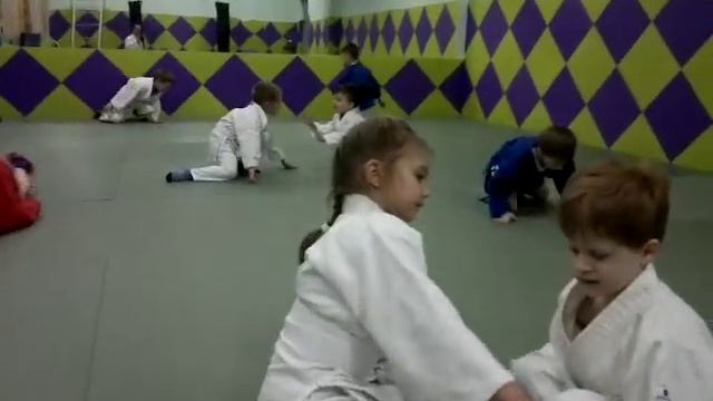 Видео1697 упражнения разминки-дети смотреть онлайн