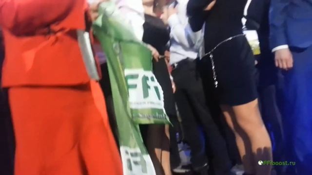 Вручение золотого статуса дистрибьюторам FFi смотреть онлайн