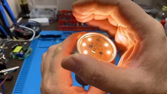 Ремонт светодиодной лампочки за 30 секунд без паяльника и клея смотреть онлайн