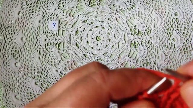 ?Простой,рельефный,интересный узор спицами для красивой,модной,женской шапки?