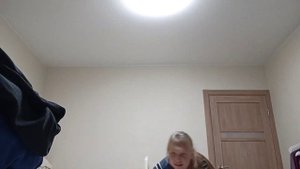 Делаем трюки на кровати