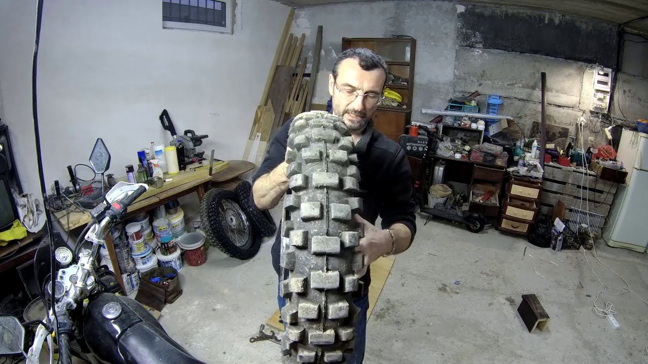 Замена стоковой Янгсинг на Mitas MC23 Rockrider на Motoland Dakar 250 ST по сухому. Четыре дырки. смотреть онлайн