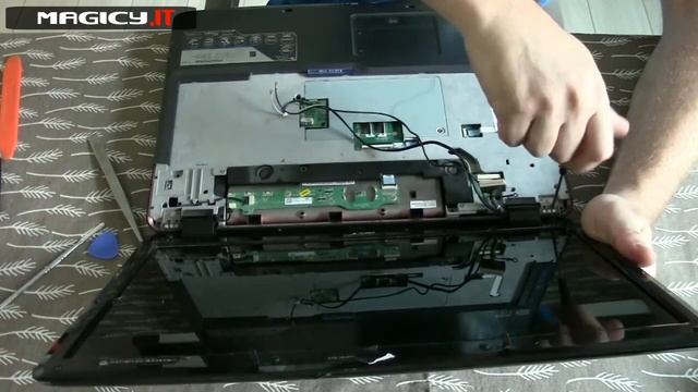 Acer Aspire 7730G Disassembly смотреть онлайн
