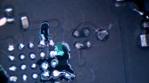 Microsoldering: Reconstructing LP8550 Backlight Driver Pads on MacBook Air with WYLIE Dot Patch