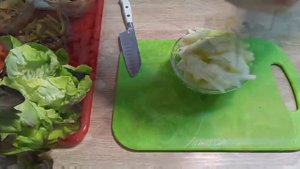 ЗАКУСКА ИЗ ЯИЧНЫХ БЛИНЧИКОВ С НАЧИНКОЙ