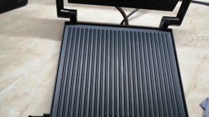 Мини обзор на гриль-барбекю электрический Tefal Panini Grill GC241D38.