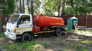 Откачка биотуалетов и туалетных кабинок