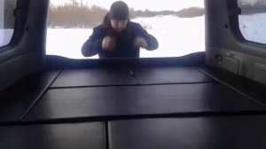 Toyota Land Cruiser 100   багажно-спальная система в машине. Как устроен спальник в багажнике