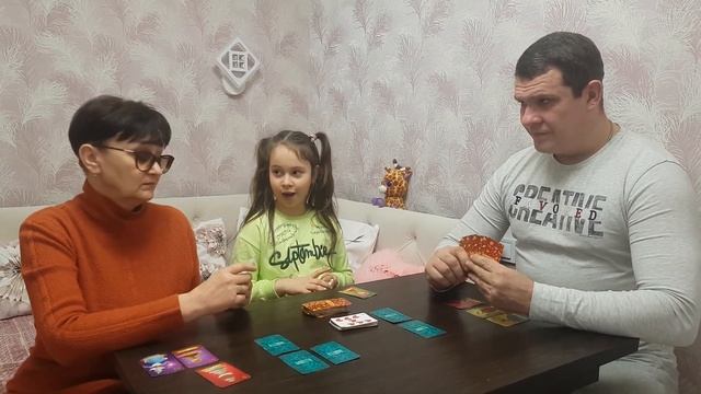 настольная игра / спящие королевы смотреть онлайн
