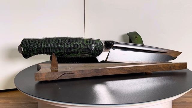 Нож Рептилоид смотреть онлайн