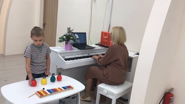 Дмитрий Шостакович "Шарманка" смотреть онлайн