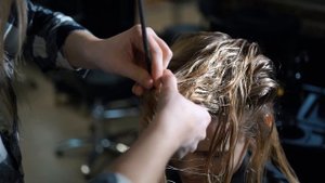 DEMETRIUS | Женская стрижка на кудрявые волосы | CURLY HAICUT CUT TUTORIAL | ENG SUBS