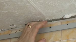 Крепим ПВХ БАГЕТ в пустоту. Натяжные потолки.
