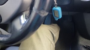 Toyota Prius: Эти 3 признака скажут вам о том, что 12в аккумулятор разряжен