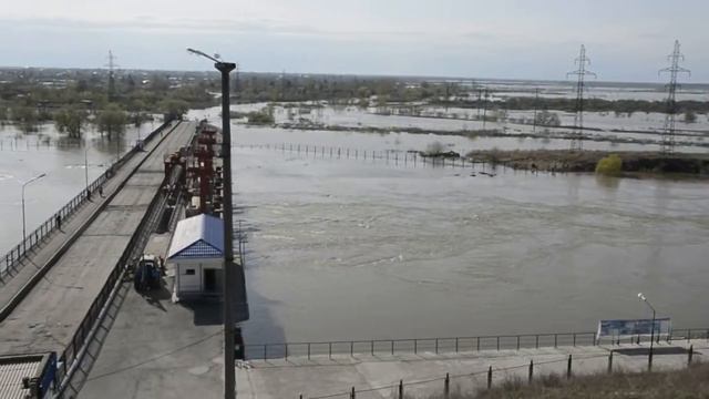 Гидроузел.Петропавловск. Разлив Реки Ишим 2016 смотреть онлайн