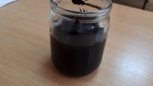 Луковая шелуха, фитоспорин, марганцовка - мои верные помощники.