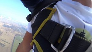 Мой первый прыжок с парашютом в тандеме с 3000 метров
