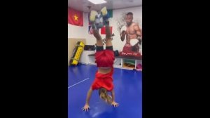 Девочка из Украины ПОКОРИЛА МИР БОКСА