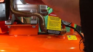 ОБЗОР КОМПРЕССОРА ДЛЯ ГАРАЖА Кратон AC-350-50-DDV