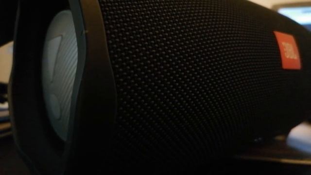 Jbl xtreme 2 bass test смотреть онлайн