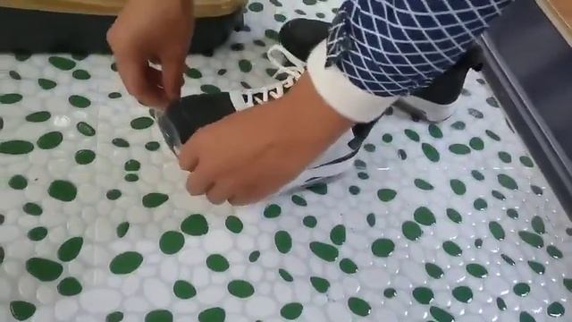Водонепроницаемая машина для обмотки обуви.