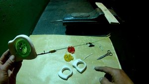 ЗИМНЯЯ УДОЧКА ДЛЯ ЛОВЛИ НА ГИРЛЯНДУ. СДЕЛАТЬ ОЧЕНЬ ЛЕГКО!!!