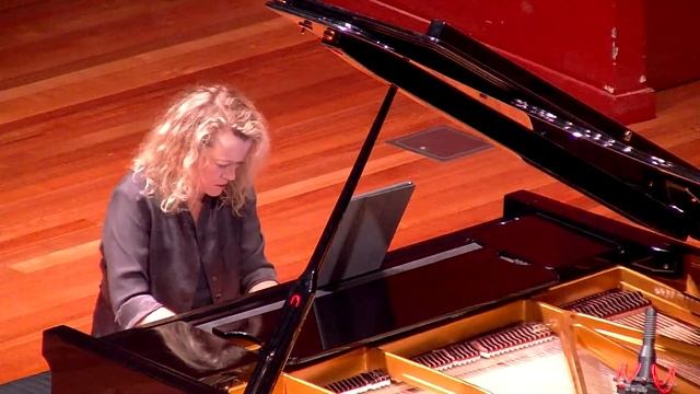 Elena Kats-Chernin "Russian Rag" (1995) Lisa Moore piano смотреть онлайн