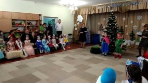 Эльза И Анна! Новогодняя сказка! Утренник Машеньки в детском саду. 27 декабря 2018